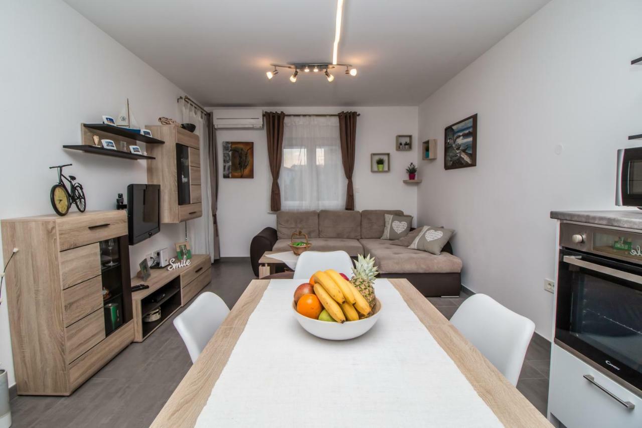 Sunny Point Apartment Rovinj Ngoại thất bức ảnh
