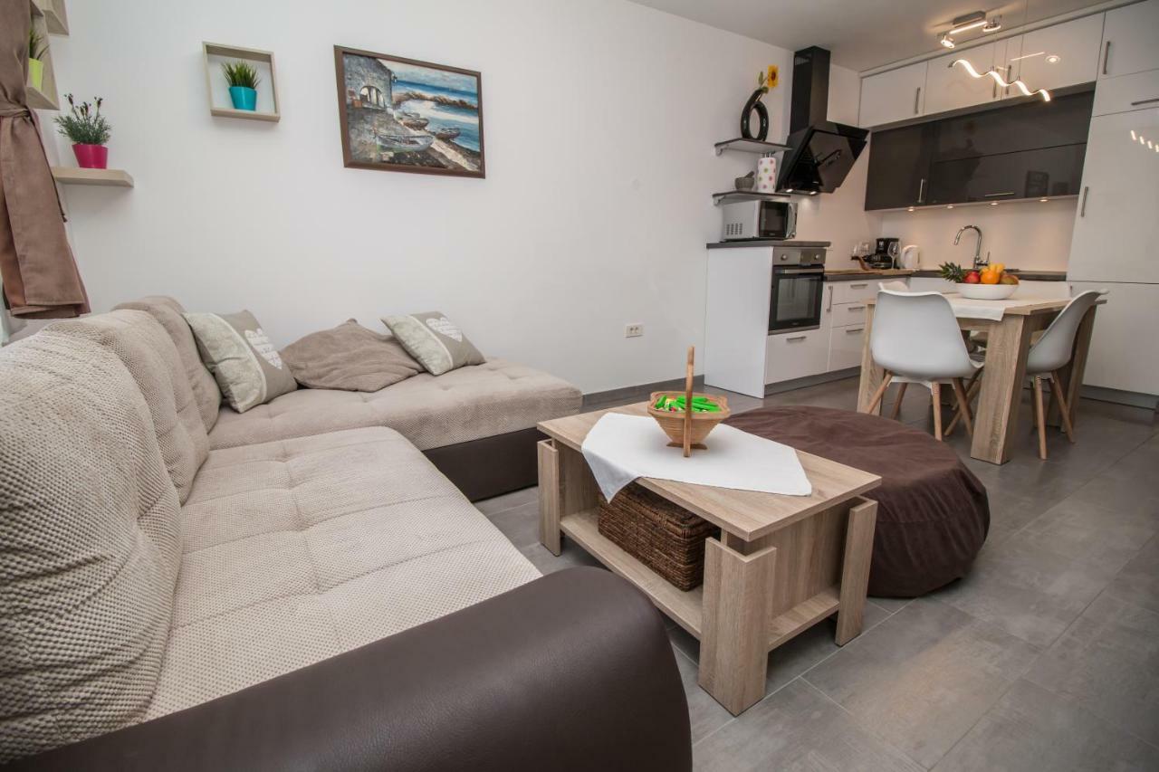 Sunny Point Apartment Rovinj Ngoại thất bức ảnh