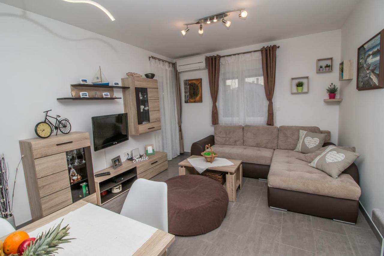 Sunny Point Apartment Rovinj Ngoại thất bức ảnh