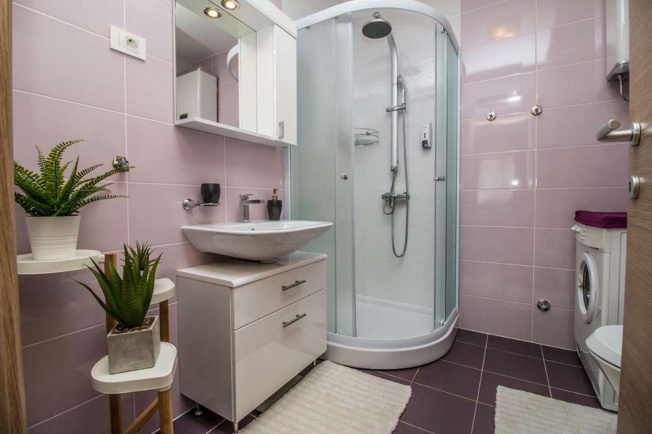 Sunny Point Apartment Rovinj Ngoại thất bức ảnh